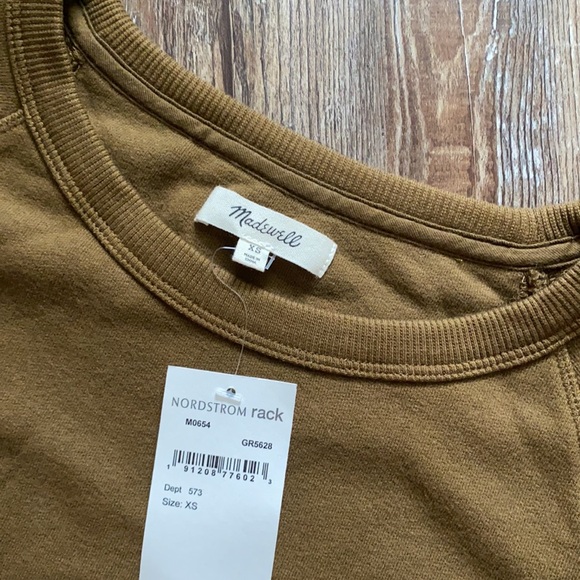 MadeWell Comfy Long Sleeve Pullover Sweatshirt - Picture 2 of 3